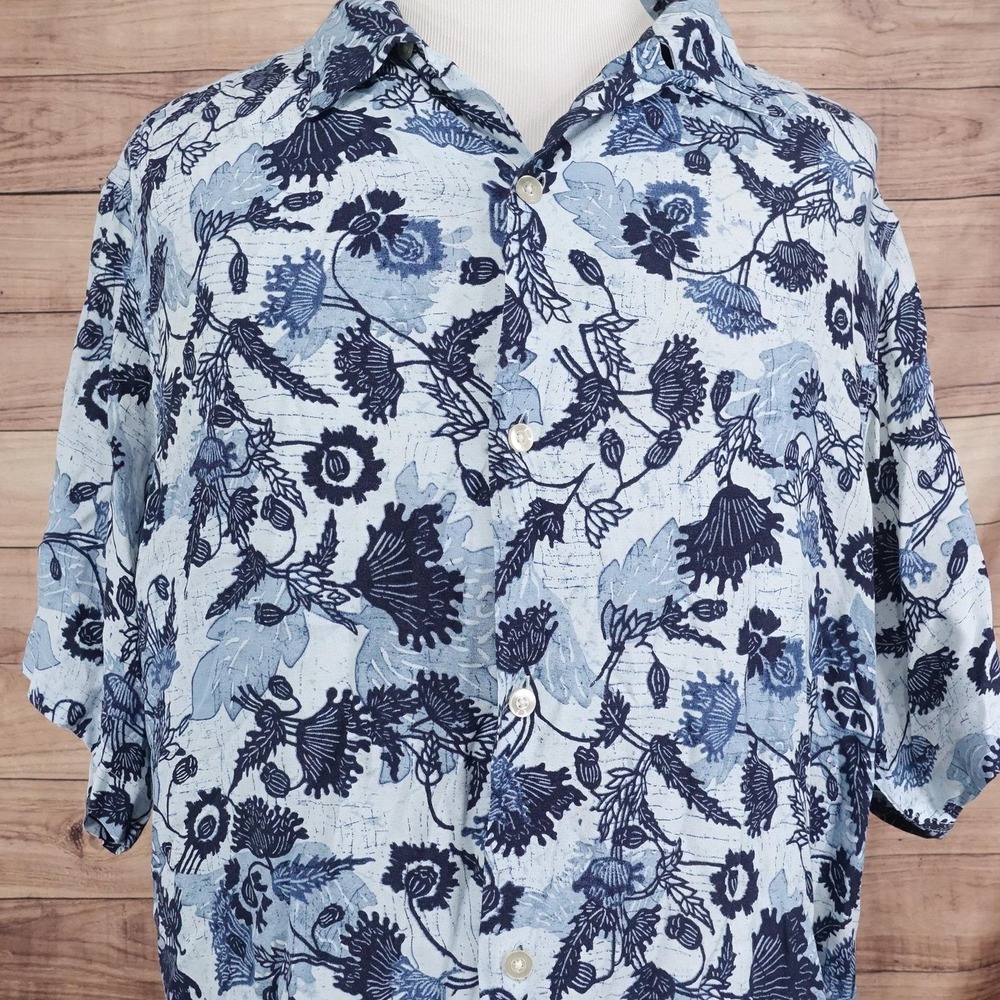 Claiborne Hawaiian Shirt Mens XL Blue Floral Short Sleeve Button-Up Cupro Rayon